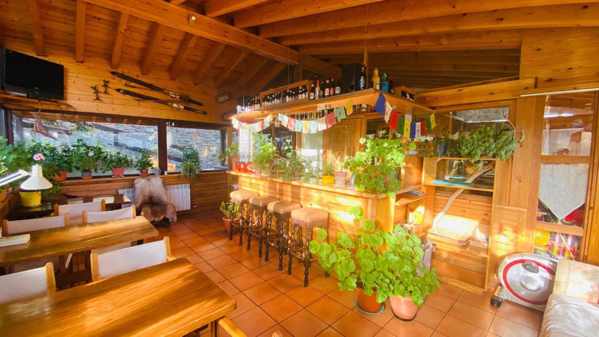 Xalet Refugi Pere Carne Hostel La Molina  Exterior photo